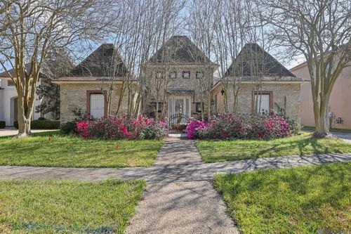 10133 Old World Dr, Baton Rouge, LA, 70817-7668 | Card Image