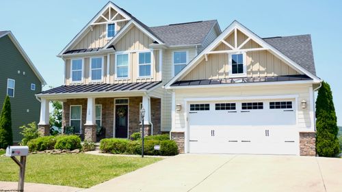 100 Falling Water Ln, Morgantown, WV, 26508-4547 | Card Image