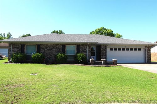 1508 Sunny Ln, Ardmore, OK, 73401-3724 | Card Image