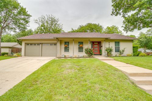 6800 Chickering Rd, Fort Worth, TX, 76116-8020 | Card Image