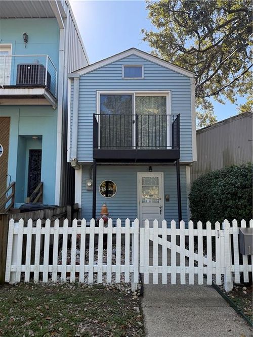 158 S Roadway St, New Orleans, LA, 70124-1642 | Card Image