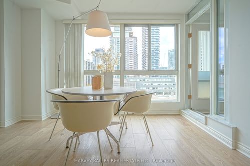 609-7 Broadway Ave, Toronto, ON, M4P3C5 | Card Image