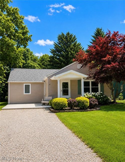 3637 Call Rd, Perry, OH, 44081-9774 | Card Image
