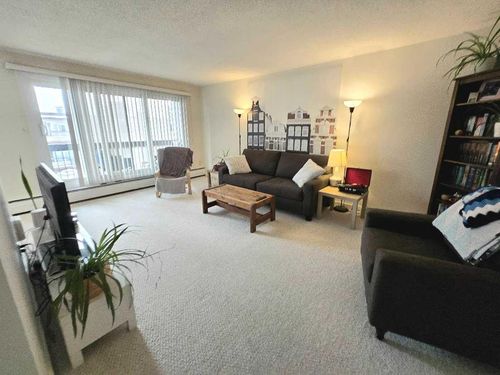 305-11455 41 Ave Nw, Edmonton, AB, T6J0T9 | Card Image