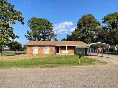 310 Scott Street, House other with 3 bedrooms, 1 bathrooms and null parking in Durant OK | Image 1