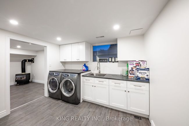 602 Champlain Rd, House other with 4 bedrooms, 3 bathrooms and 8 parking in Tiny ON | Image 31
