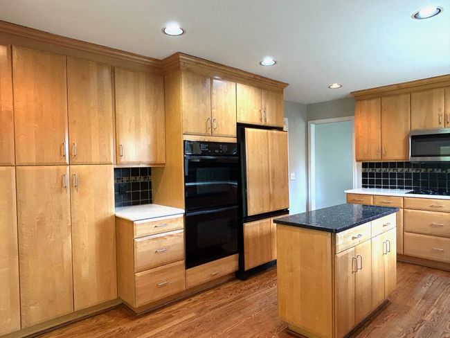 4746 Hedgewood Dr, House other with 4 bedrooms, 3 bathrooms and null parking in Bloomfield Hills MI | Image 9
