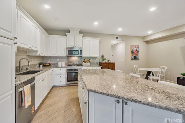 UNIT-204 - 4700 Norris Canyon Rd, Condo with 3 bedrooms, 2 bathrooms and 2 parking in San Ramon CA | Image 7
