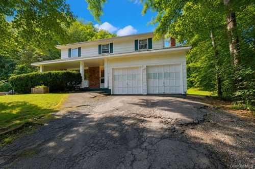 63 Hubshop Rd, Chester, NY, 10918-4103 | Card Image