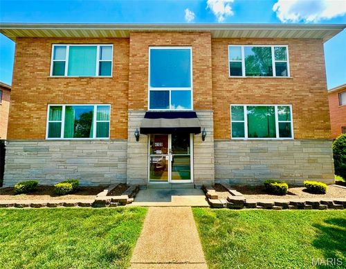 4133 Germania St, Saint Louis, MO, 63116-2786 | Card Image
