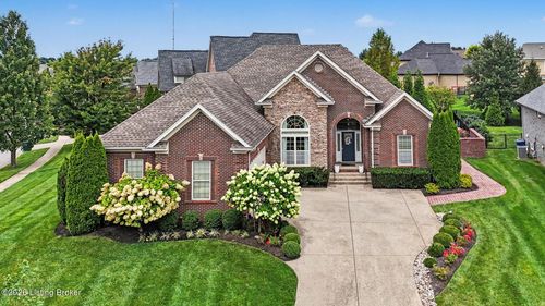 11111 Pebble Creek Dr, Louisville, KY, 40241-1460 | Card Image
