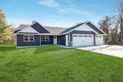 3621 112th St, Chippewa Falls, WI, 54729-3288 | Card Image