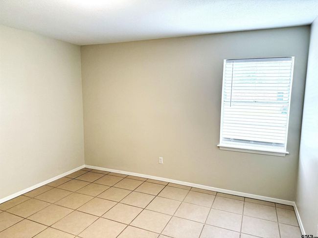 13675 Maple Dr, House other with 3 bedrooms, 2 bathrooms and null parking in Tyler TX | Image 19