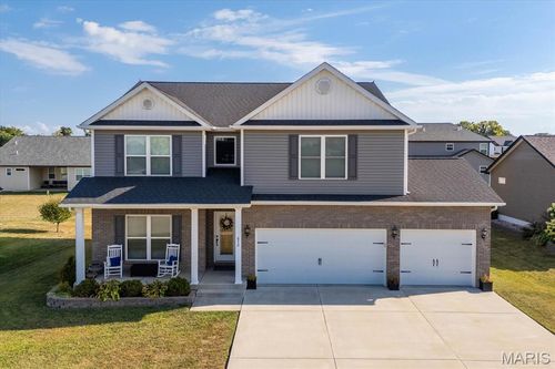 672 Willowbrook Way, O Fallon, IL, 62269-7058 | Card Image