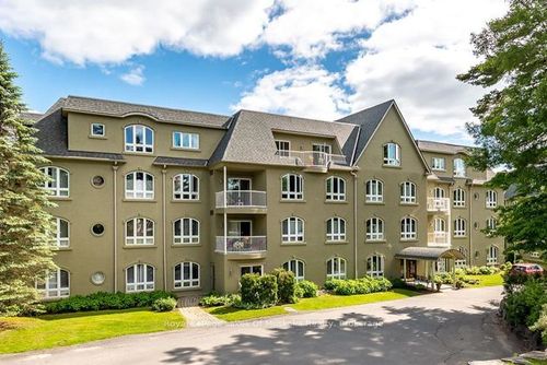 106-31 Dairy Lane, Huntsville, ON, P1H2L7 | Card Image