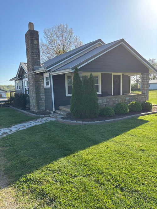 1303 Devils Hollow Road, Frankfort, KY, 40601 | Card Image