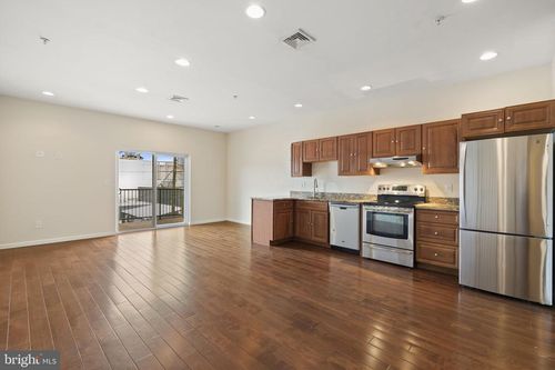 2f-118 Richmond St, PHILADELPHIA, PA, 19125-4126 | Card Image