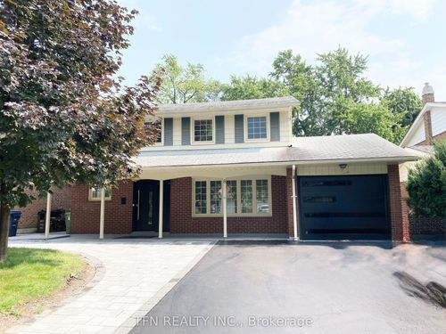bsmt-8 Ravencliff Cres, Scarborough, ON, M1T1R8 | Card Image