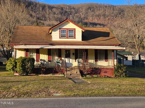 2015 4th Ave E, Big Stone Gap, VA, 24219-3437 | Card Image
