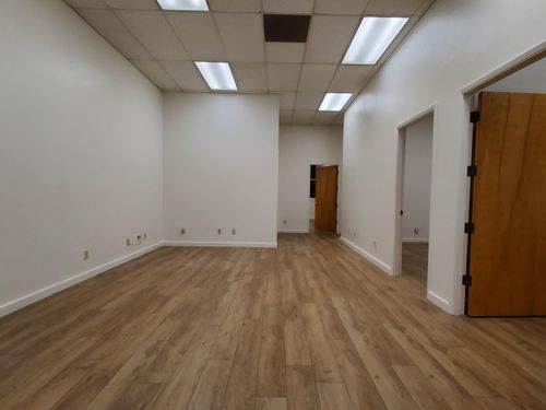 100 H St, Eureka, CA, 95501-0479 | Card Image