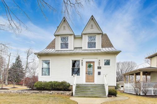520 S Wheaton Ave, Wheaton, IL, 60187-5214 | Card Image
