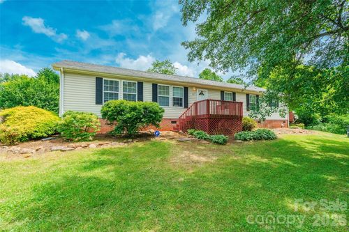 1828 Pine Hollow Pl, Hudson, NC, 28638-8791 | Card Image