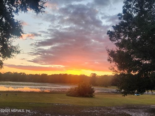 9088 Se 183rd Ave, Ocklawaha, FL, 32179-3833 | Card Image