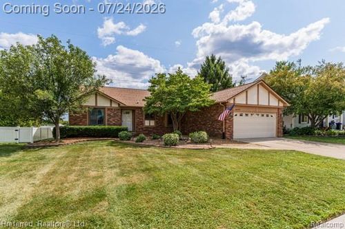44997 Fair Oaks Dr, Canton, MI, 48187-5003 | Card Image
