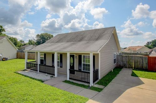 227 Faulkner Ct, Clarksville, TN, 37042-1340 | Card Image