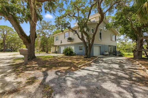 16431 Sw 120th Pl, CEDAR KEY, FL, 32625-4675 | Card Image