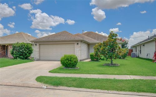 6710 Wellington Meadows Dr, Katy, TX, 77449-2650 | Card Image
