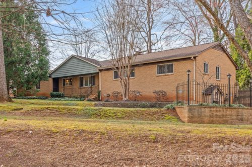 5351 Murrayhill Rd, Charlotte, NC, 28210-2408 | Card Image