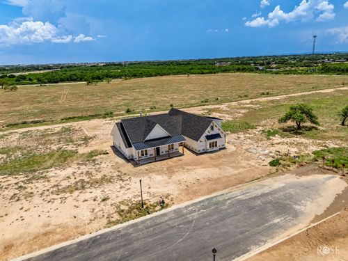 4546 Old Stone Dr, San Angelo, TX, 76904-7105 | Card Image