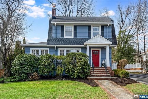 42 Carolin Rd, Montclair, NJ, 07043-2224 | Card Image
