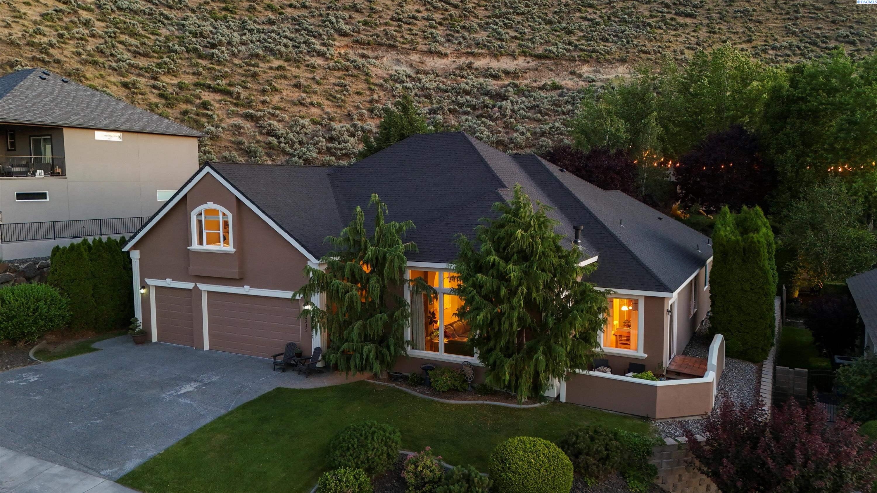 Morency Dr, Richland, WA 99352