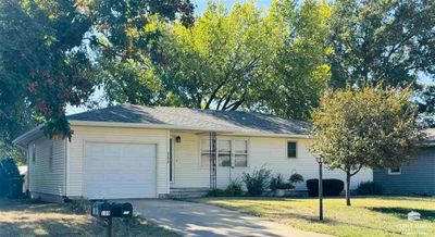 111 Hilltop Drive, House other with 3 bedrooms, 1 bathrooms and null parking in Abilene KS | Image 2