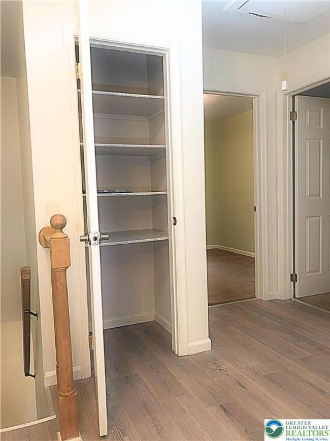 Upstairs Hallway Closet | Image 12