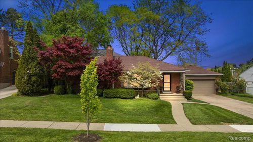 4374 Arden Place, Royal Oak, MI, 48073 | Card Image