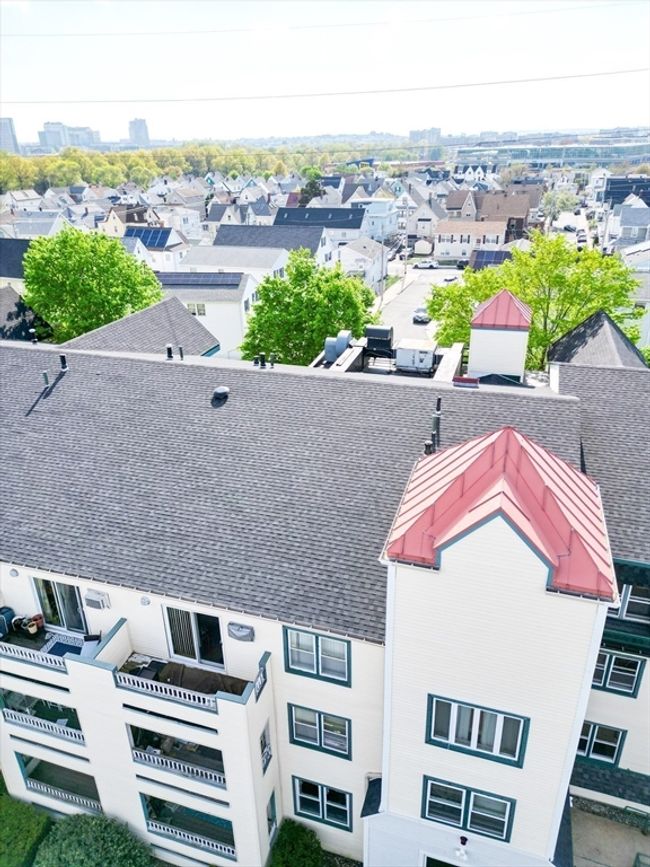 APT-303 - 38 Carter St, Condo with 2 bedrooms, 1 bathrooms and 1 parking in Everett MA | Image 4