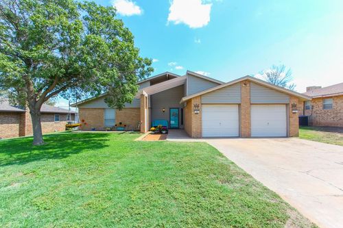 2601 Central Dr, Big Spring, TX, 79720-6119 | Card Image