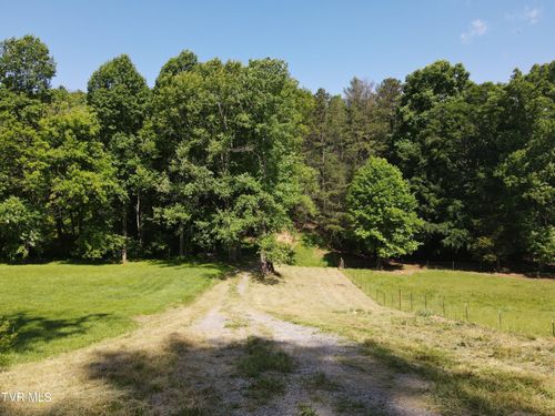Tbd Whispering Pines Rd, Johnson City, TN, 37601 | Card Image