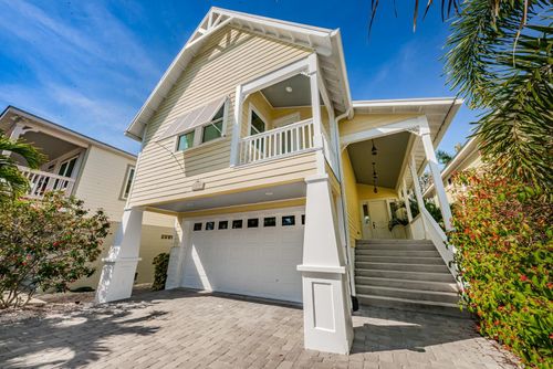 12108 Lagoon Ln, TREASURE ISLAND, FL, 33706-5132 | Card Image