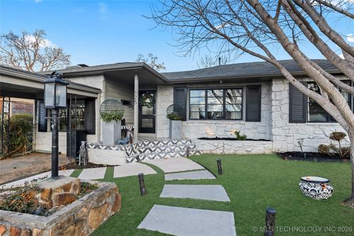 125 E 34th St, Tulsa, OK, 74105-2532 | Card Image