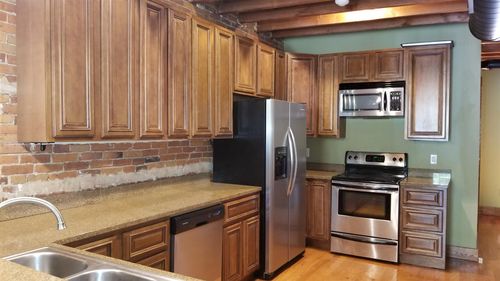 unit-b-8 Central Sq, Bristol, NH, 03222-3152 | Card Image