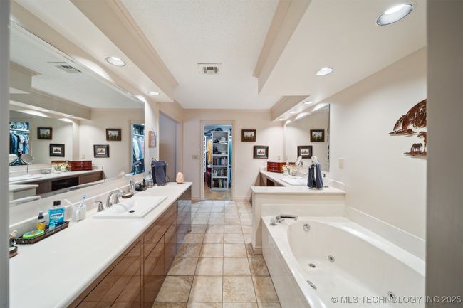 625 Grove Crest Rd, House other with 4 bedrooms, 4 bathrooms and null parking in Pryor OK | Image 27