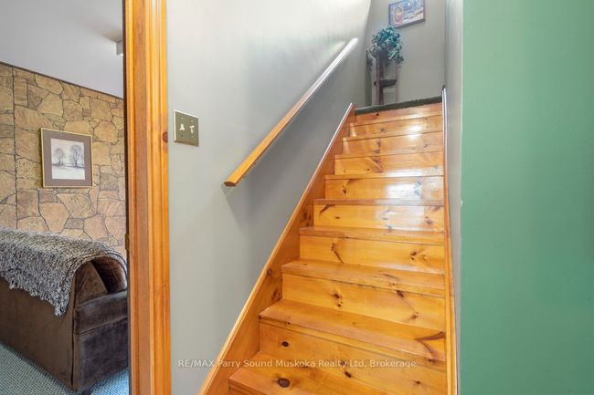18 Meharg Dr, House other with 3 bedrooms, 2 bathrooms and 7 parking in Mckellar ON | Image 38