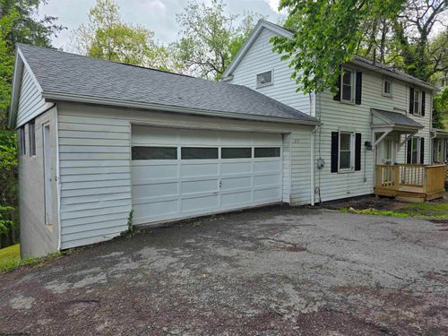 1300 Hillcrest Rd, Fairmont, WV, 26554-4805 | Card Image