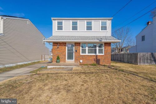 7435 Rogers Ave, PENNSAUKEN, NJ, 08109-3136 | Card Image