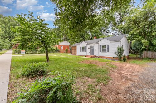 2601 Ashley Rd, Charlotte, NC, 28208-4901 | Card Image