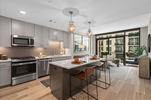 apt-716-2511 Willowick Rd, Houston, TX, 77027-3998 | Card Image